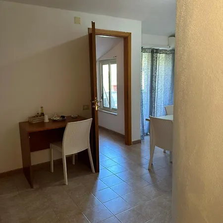 Elios A 100 Mt Dal Mare Policastro Cilento Coast Apartmán