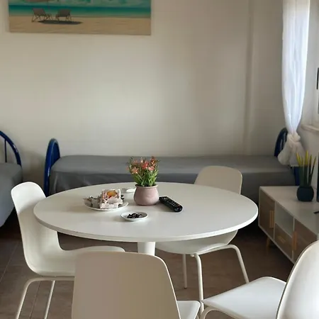 Elios A 100 Mt Dal Mare Policastro Cilento Coast Apartmán Scario