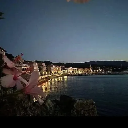 Elios A 100 Mt Dal Mare Policastro Cilento Coast