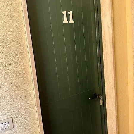 Elios A 100 Mt Dal Mare Policastro Cilento Coast Apartment *